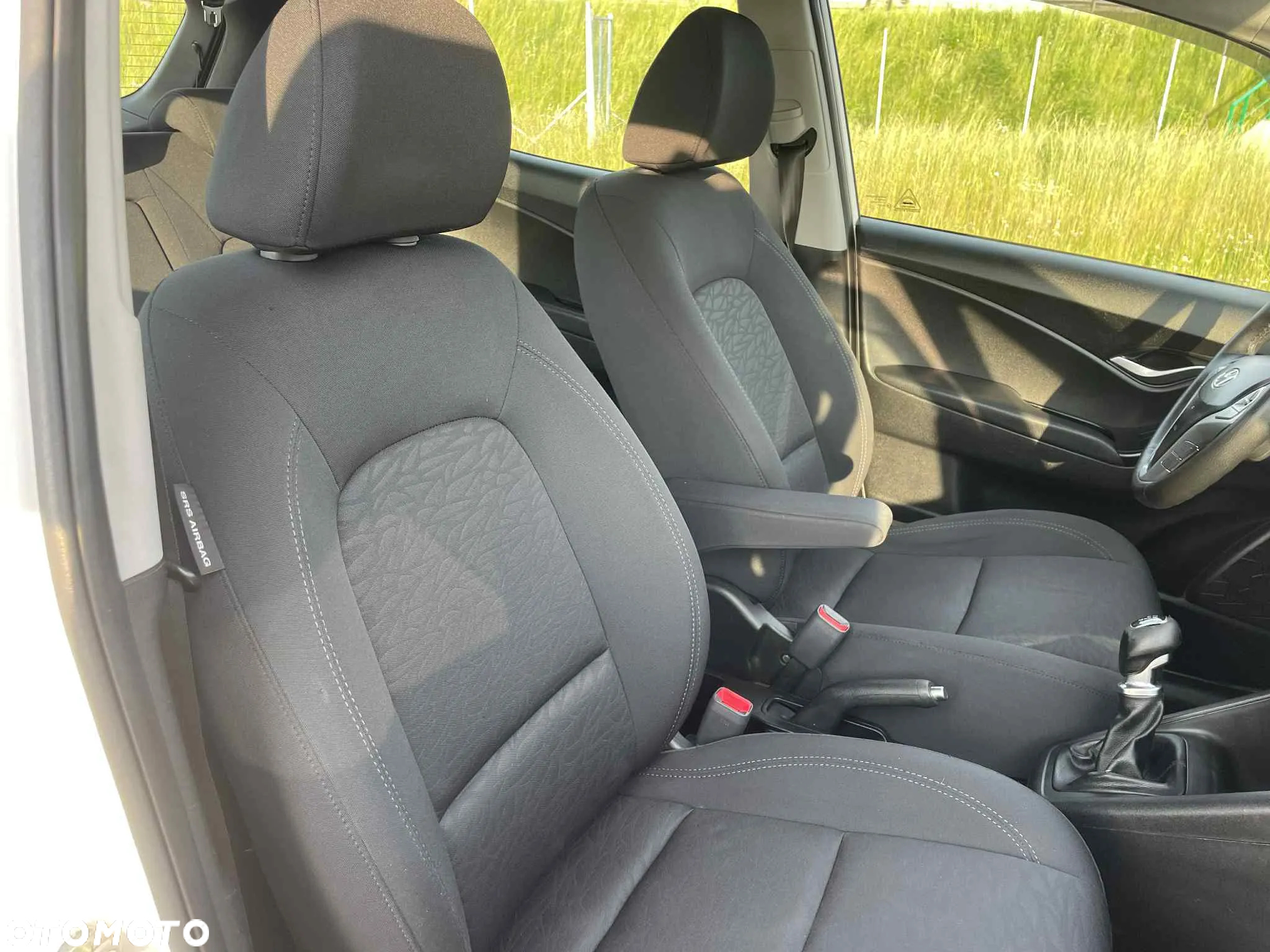 Hyundai ix20 1.4 blue Comfort - 20