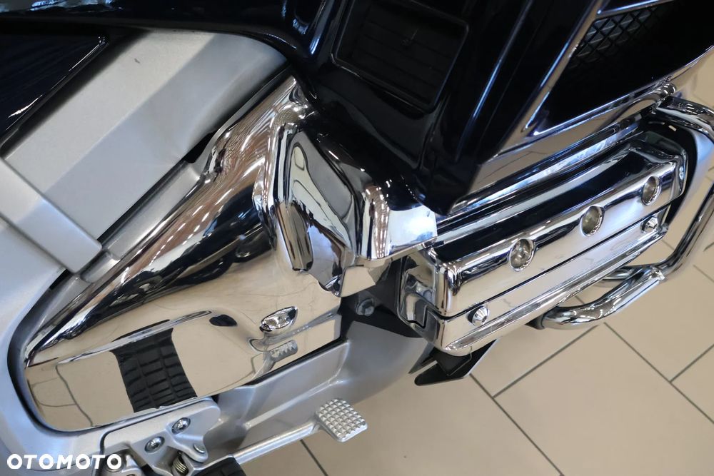 Honda GL - 18