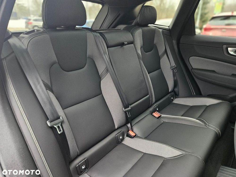 Volvo XC 60 - 36
