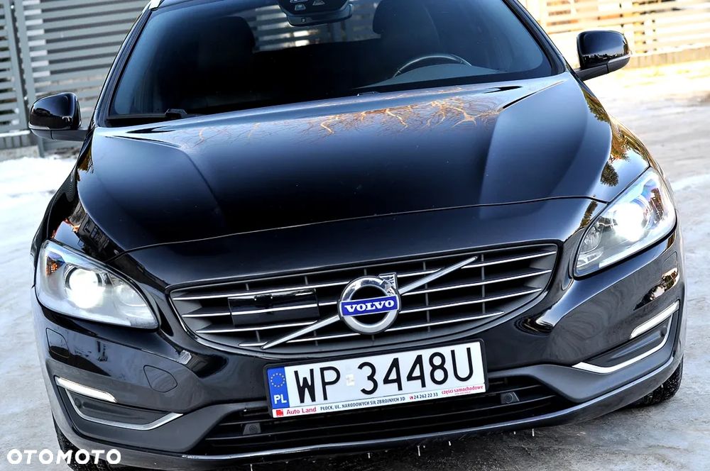 Volvo V60 D4 Geartronic Summum - 12