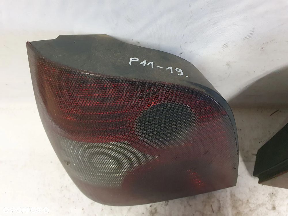 * KOMPLET LAMP TYLNYCH VOLKSWAGEN POLO 9N SPORT TUNING - 6