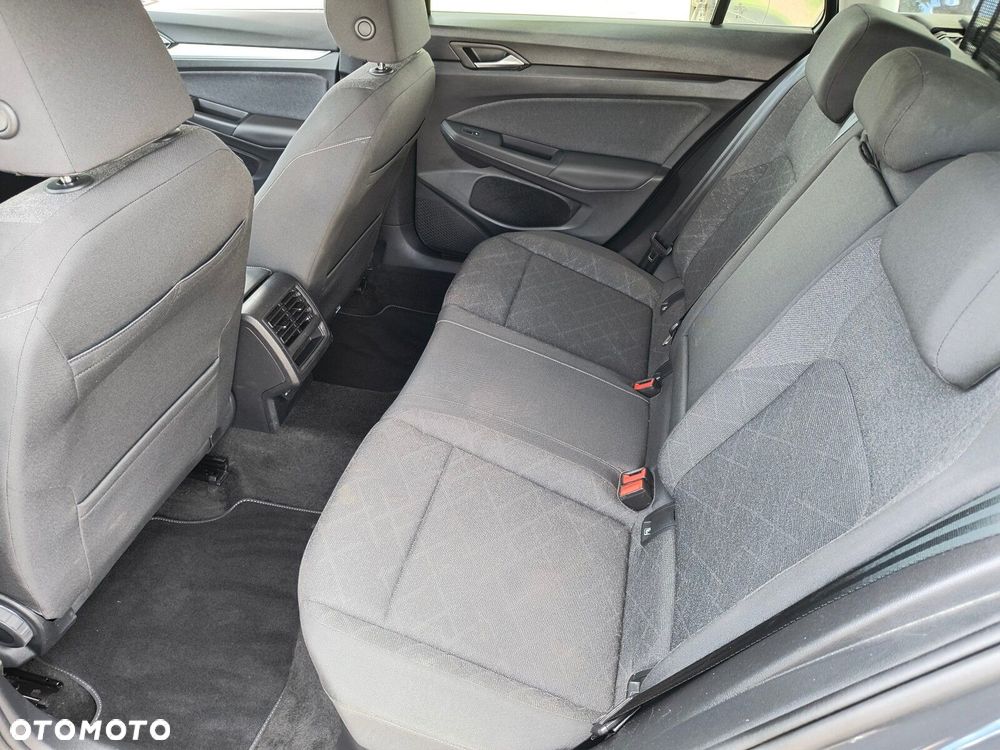 Volkswagen Golf - 15