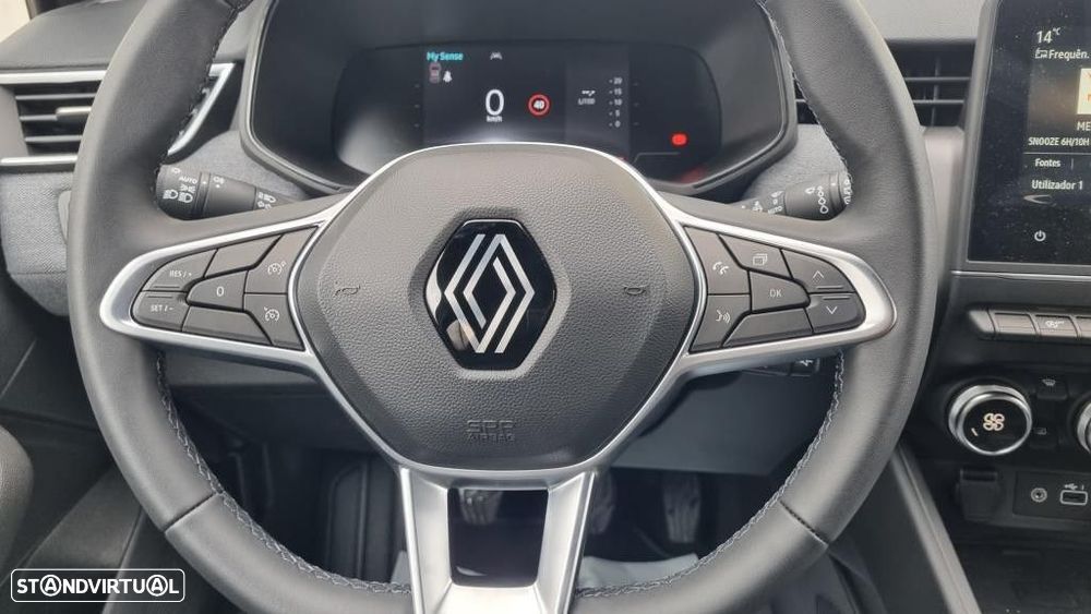 Renault Clio 1.0 TCe Techno Bi-Fuel - 12