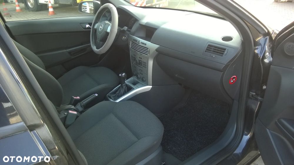 Opel Astra 1.6 Cosmo - 10