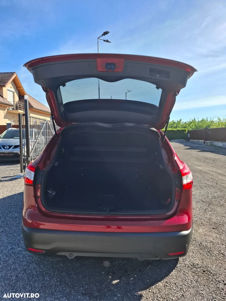 Nissan Qashqai 1.5 DCI TEKNA - 17