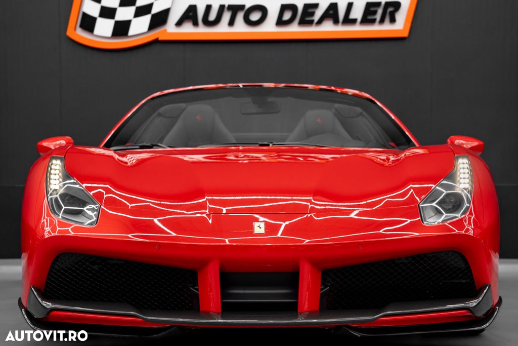 Ferrari 488 Spider - 22