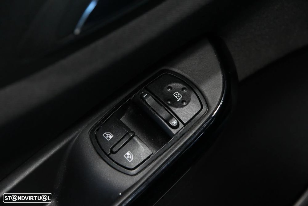 Opel Corsa 1.2 Enjoy - 9