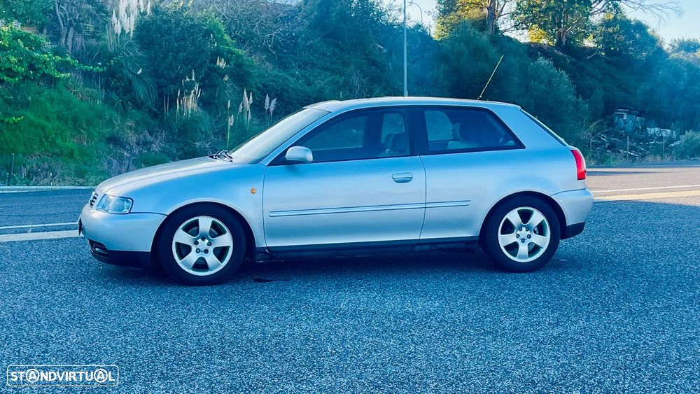 Audi A3 1.8 Sport Turbo - 6