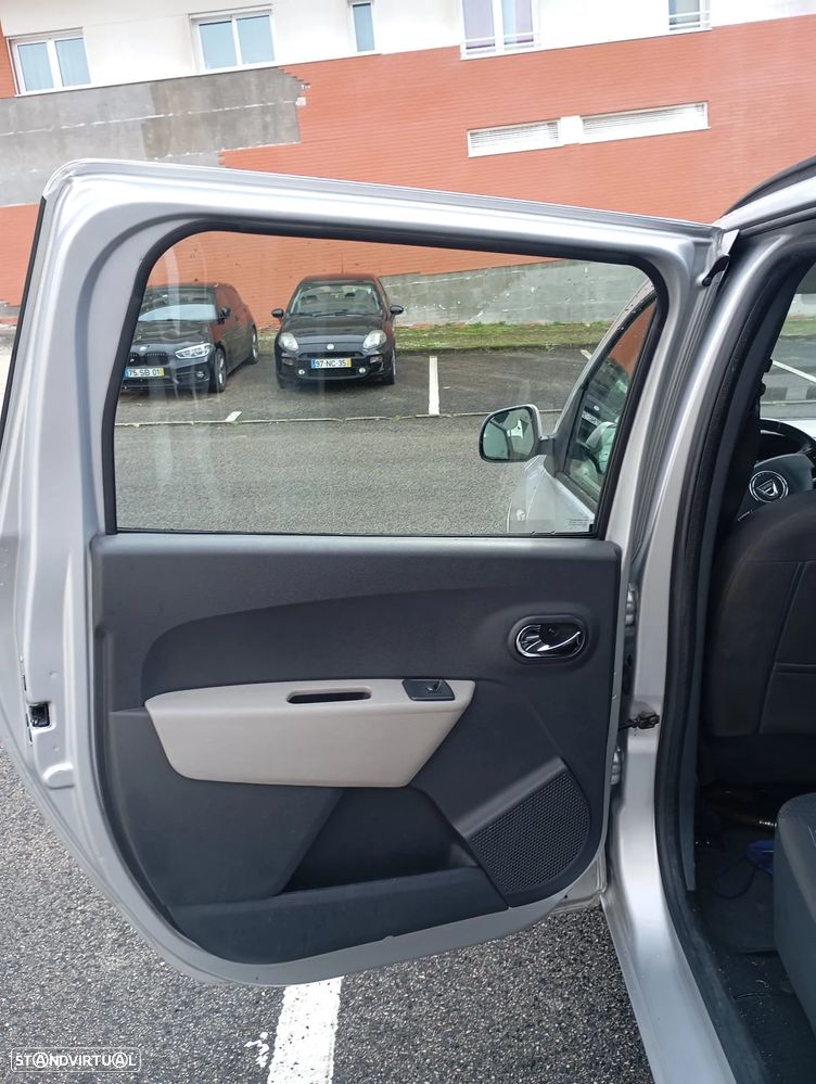 Dacia Lodgy - 8