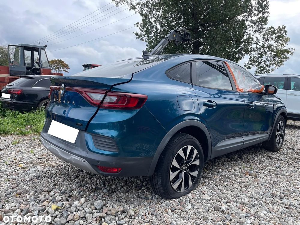 Renault Arkana 1.6 E-TECH Zen MMT - 6