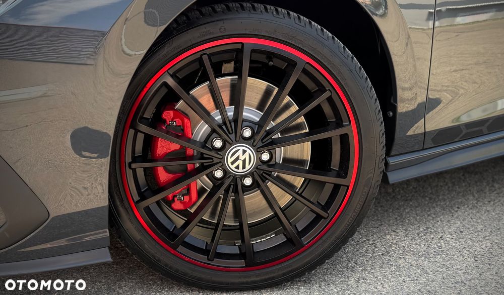 Volkswagen Golf 2.0 TSI OPF GTI - 17