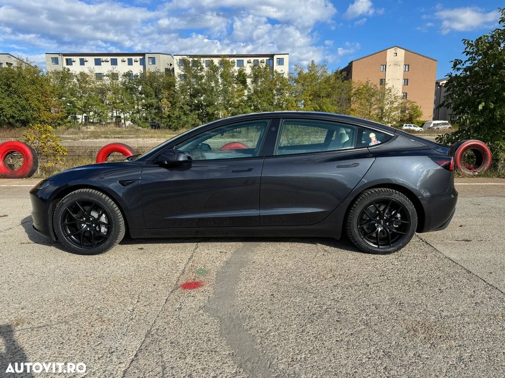 Tesla Model 3 AWD Long Range - 8