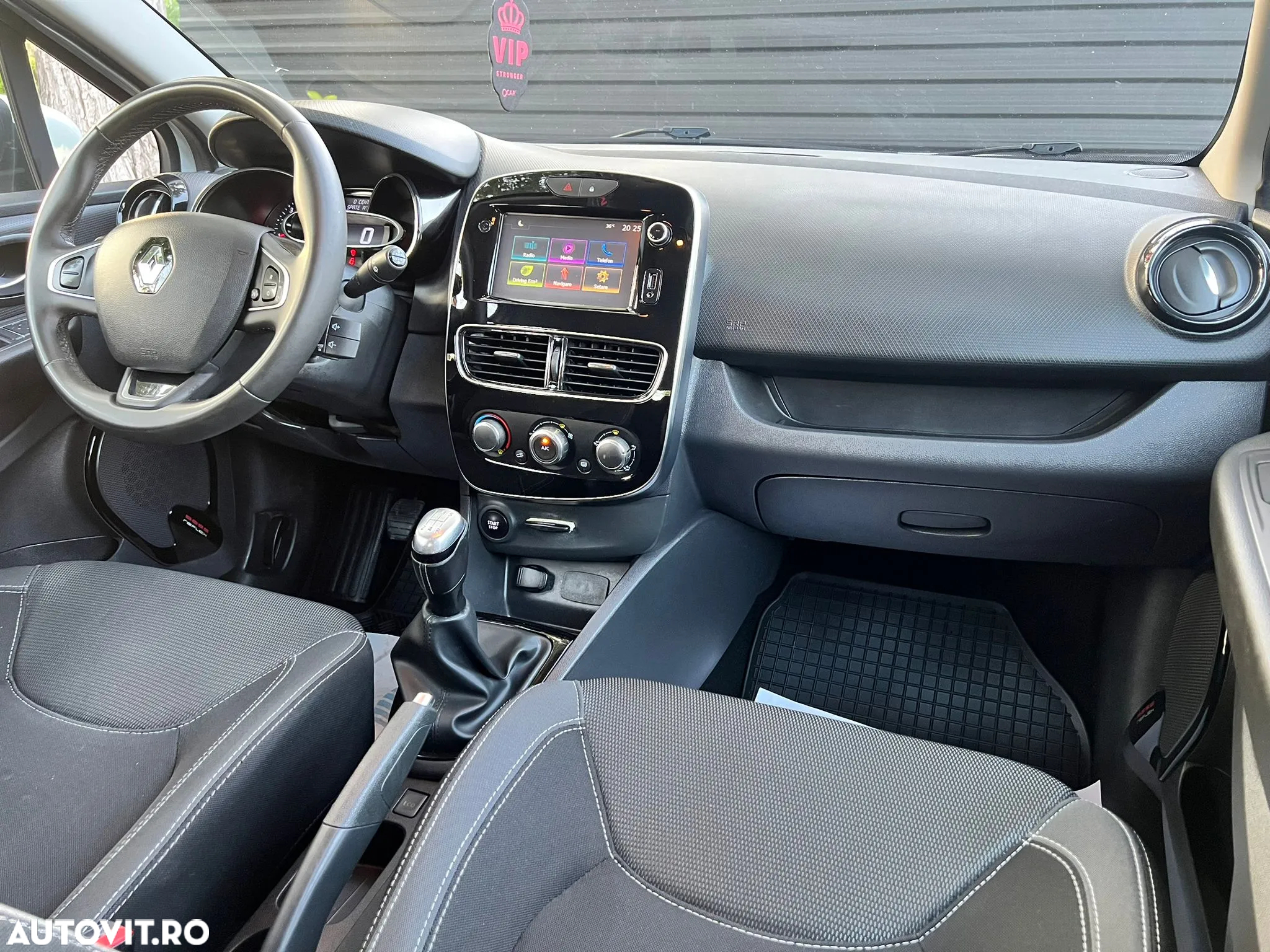 Renault Clio dCi 90 Limited - 13