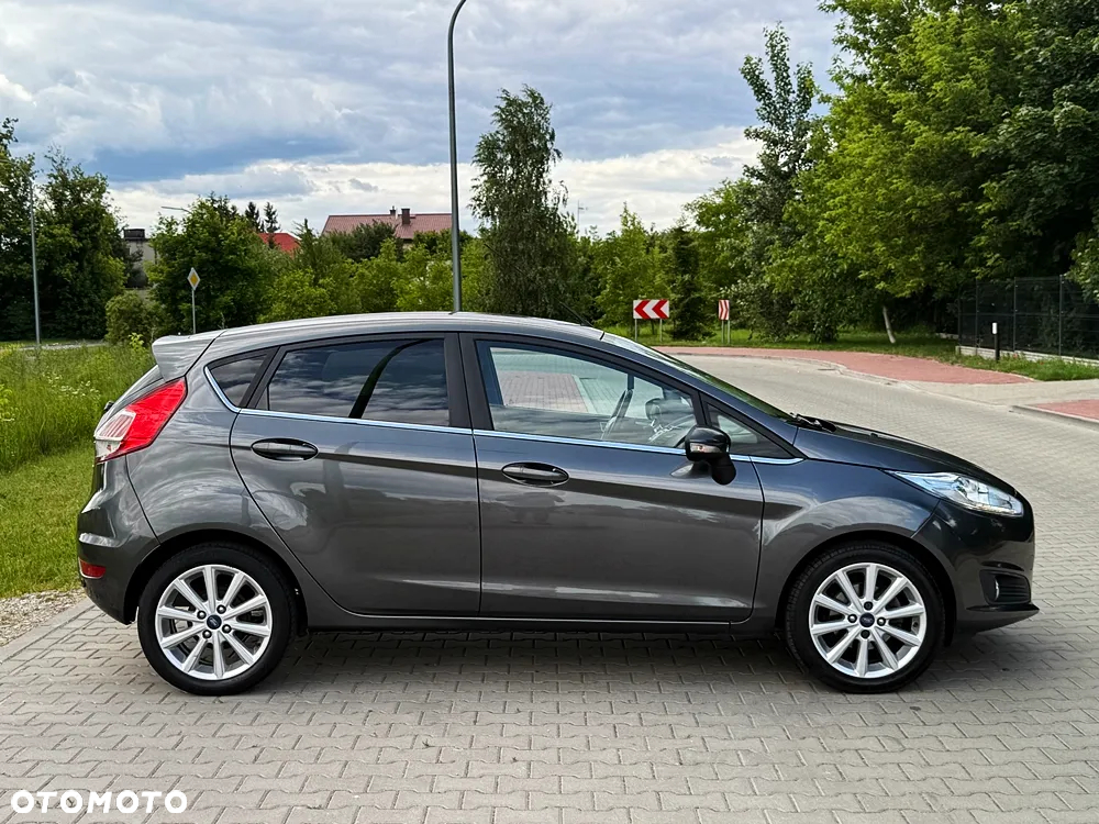 Ford Fiesta 1.5 TDCi Titanium - 15