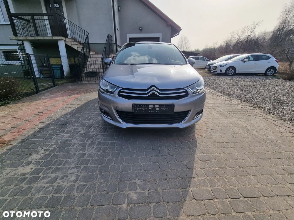 Citroën C4 1.2 e-THP Exclusive - 3
