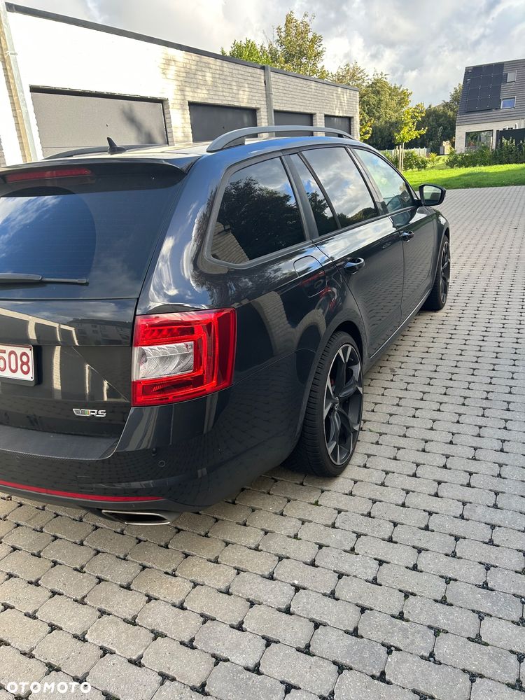 Skoda Octavia 2.0 TSI RS - 4