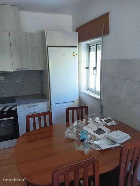 Moradia para alugar - Grande imagem: 4/7