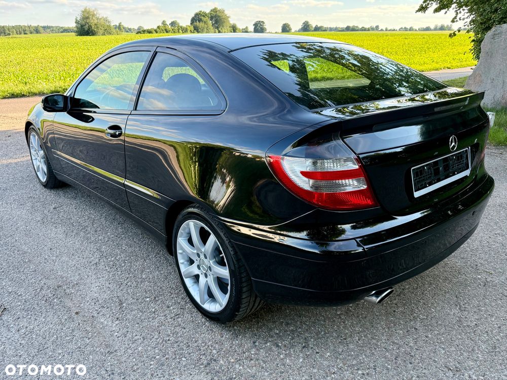 Mercedes-Benz Klasa C 180 Kompressor Automatik Sport Edition - 6