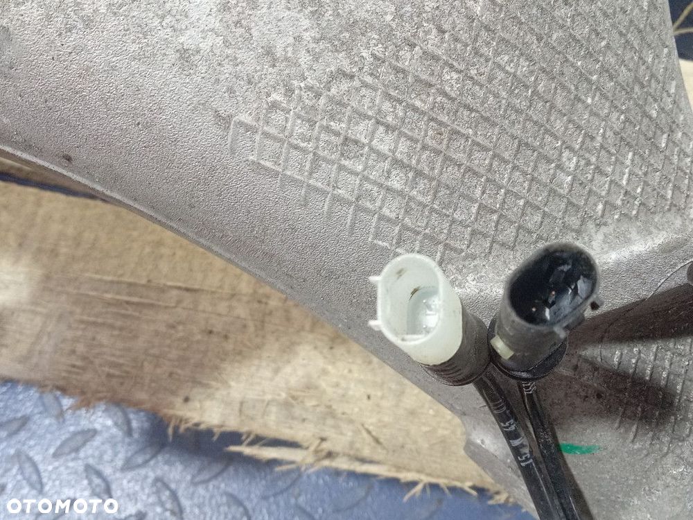 BMW 7 G11 G12 BELKA ZAWIESZENIA WÓZEK SANKI TYŁ ZWROTNICE 6861096 - 5