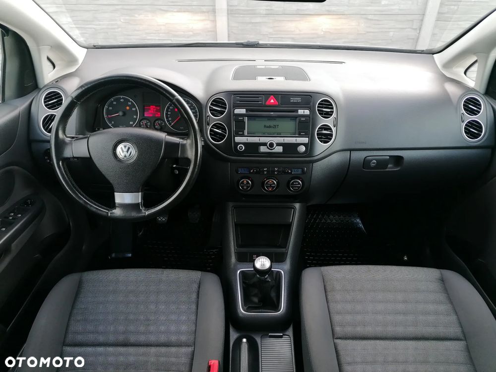 Volkswagen Golf Plus 1.6 Goal - 12