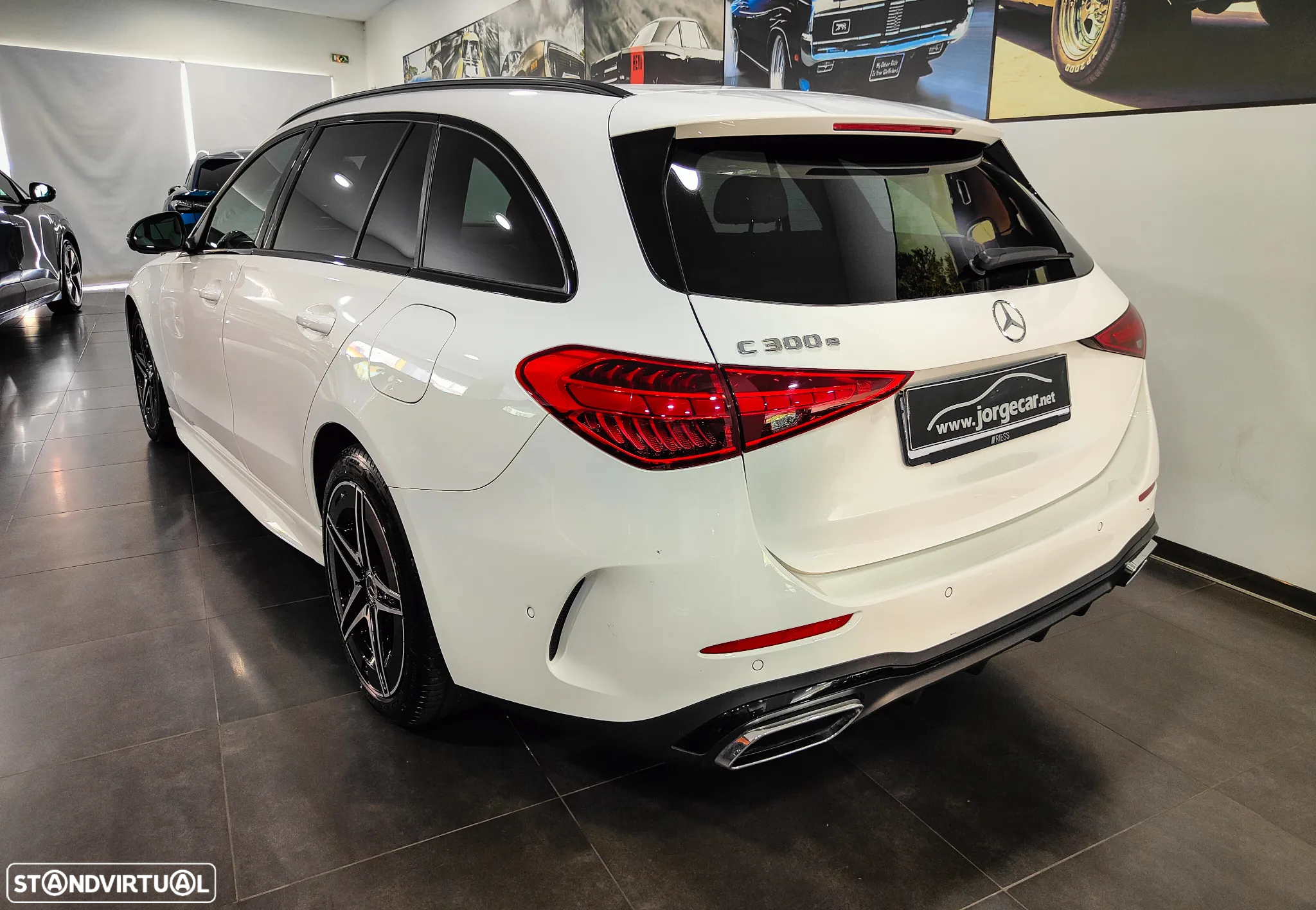 Mercedes-Benz C 300 e AMG Line - 20