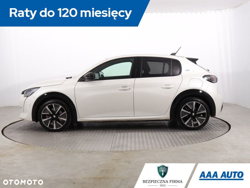 Peugeot 208 - 3