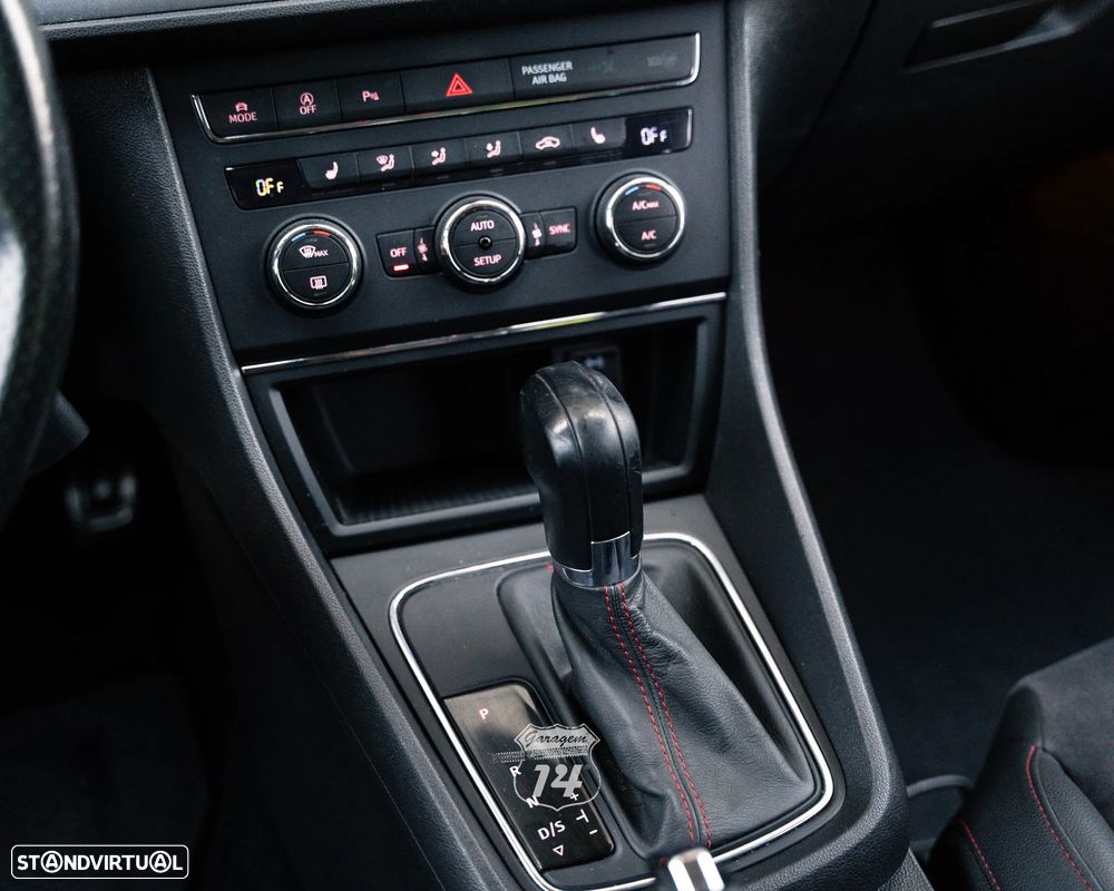 SEAT Leon ST 2.0 TDI S&S DSG FR - 32