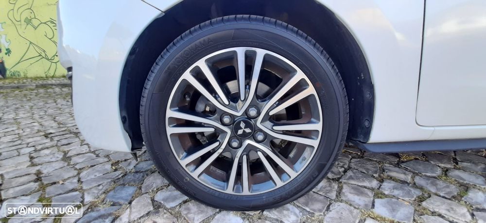 Mitsubishi Space Star 1.2 Intense Connect Edition - 9