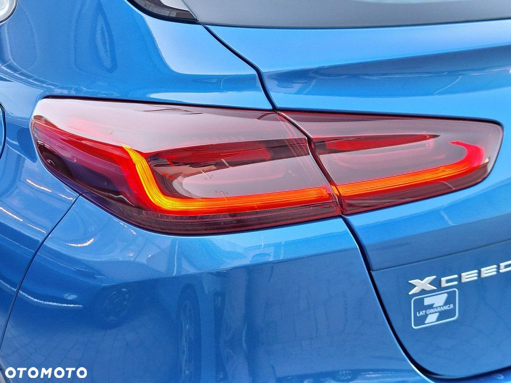 Kia XCeed - 36