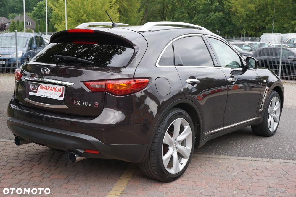 Infiniti FX FX30d AWD S - 3