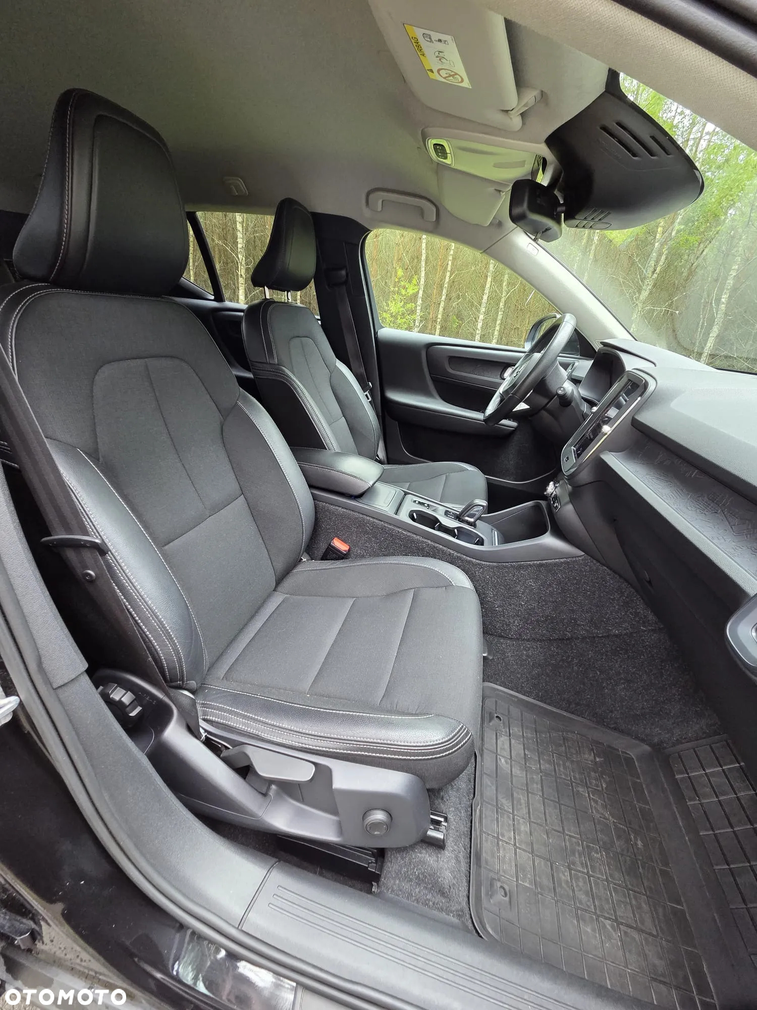 Volvo XC 40 T4 Momentum Pro - 9