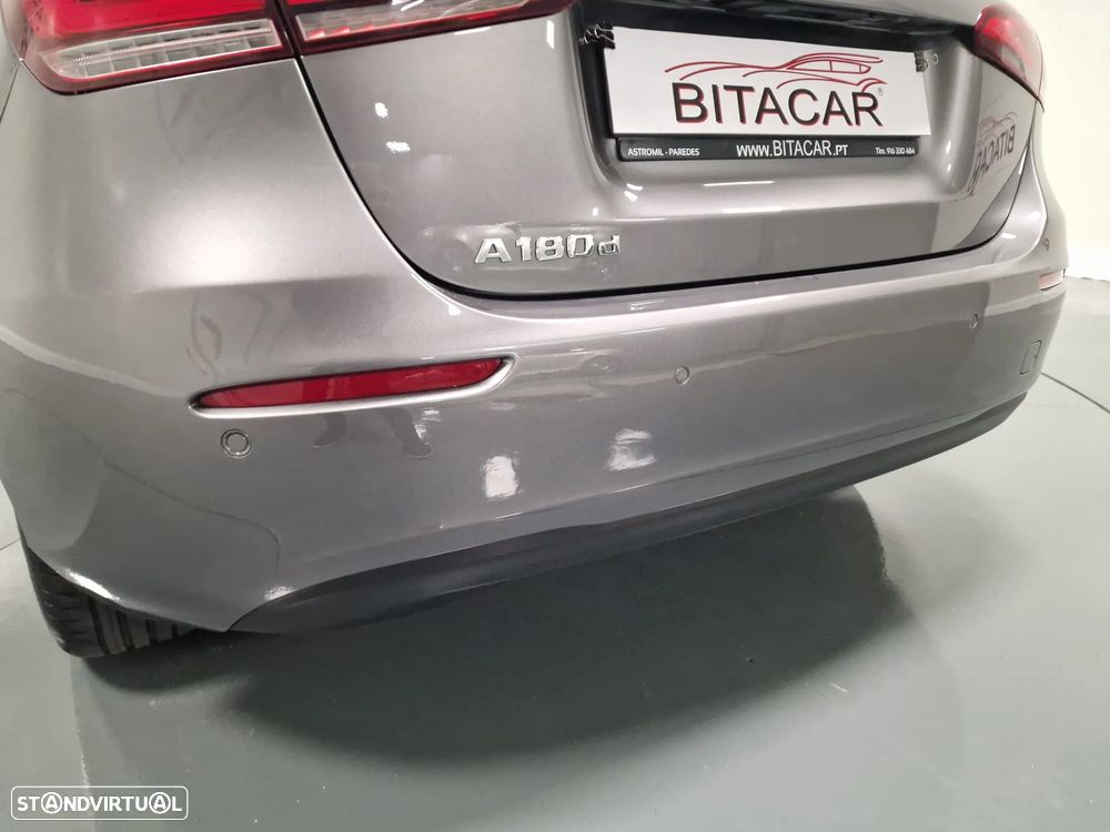 Mercedes-Benz A 180 d Style Plus Aut. - 22