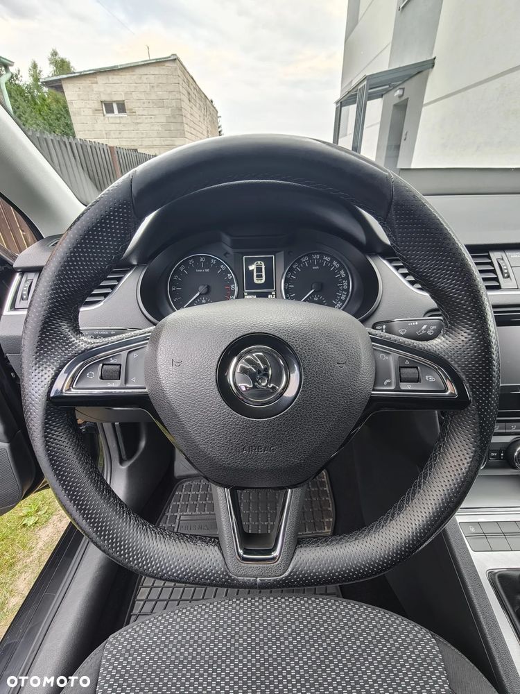 Skoda Octavia 2.0 TDI Ambition - 17