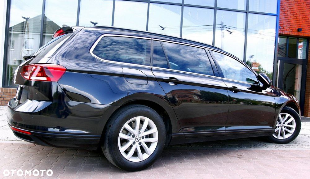 Volkswagen Passat - 26