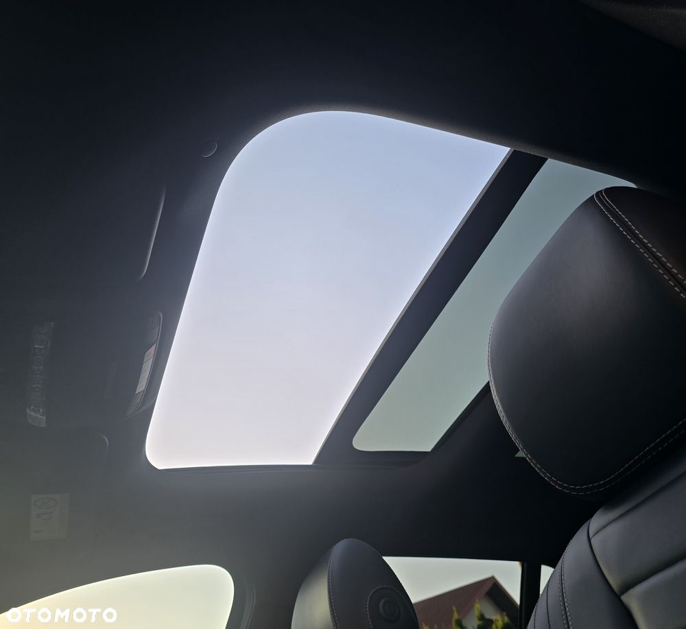 Mercedes-Benz Klasa E 220 d T 9G-TRONIC AMG Line - 27