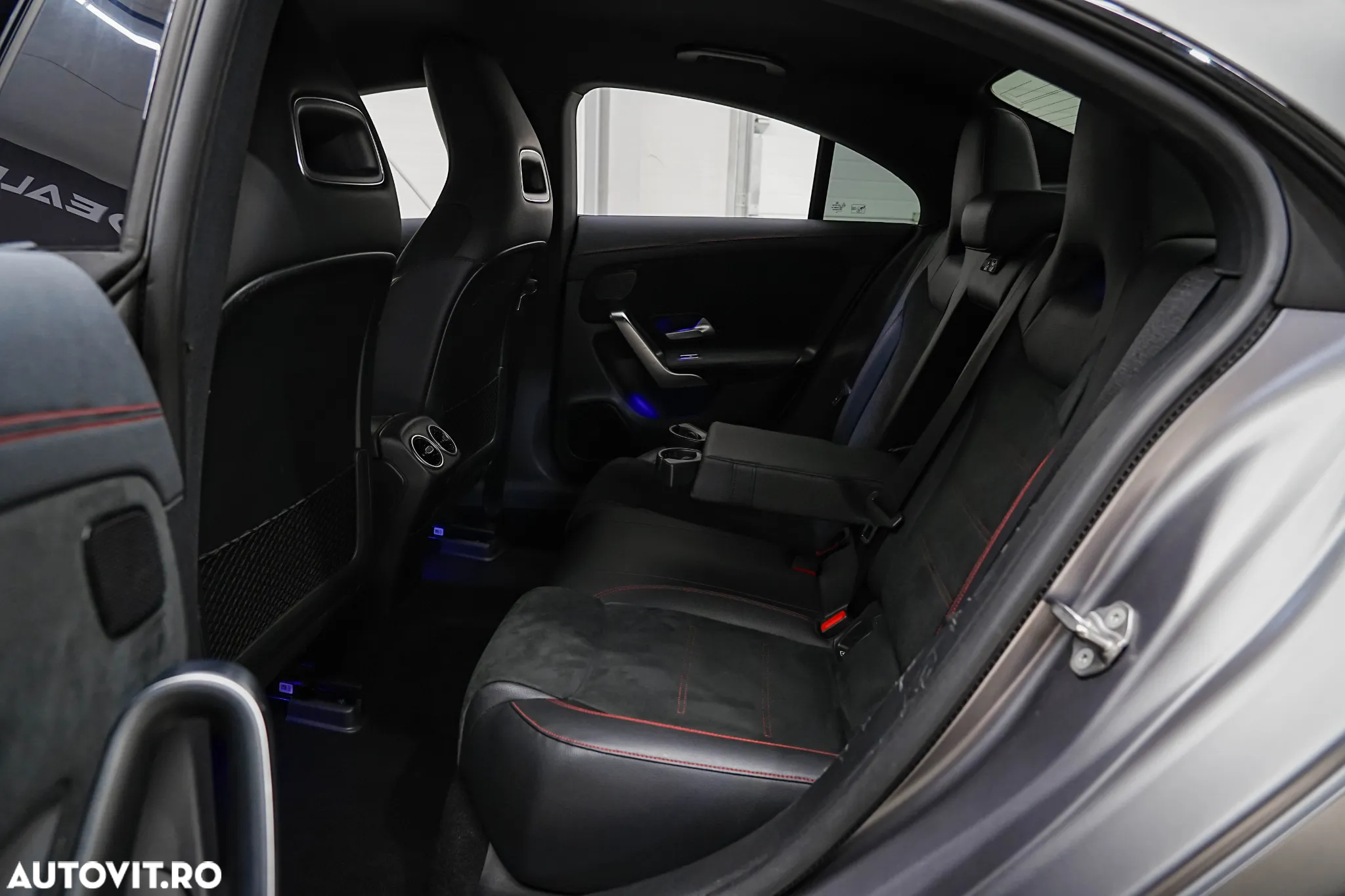 Mercedes-Benz CLA - 8