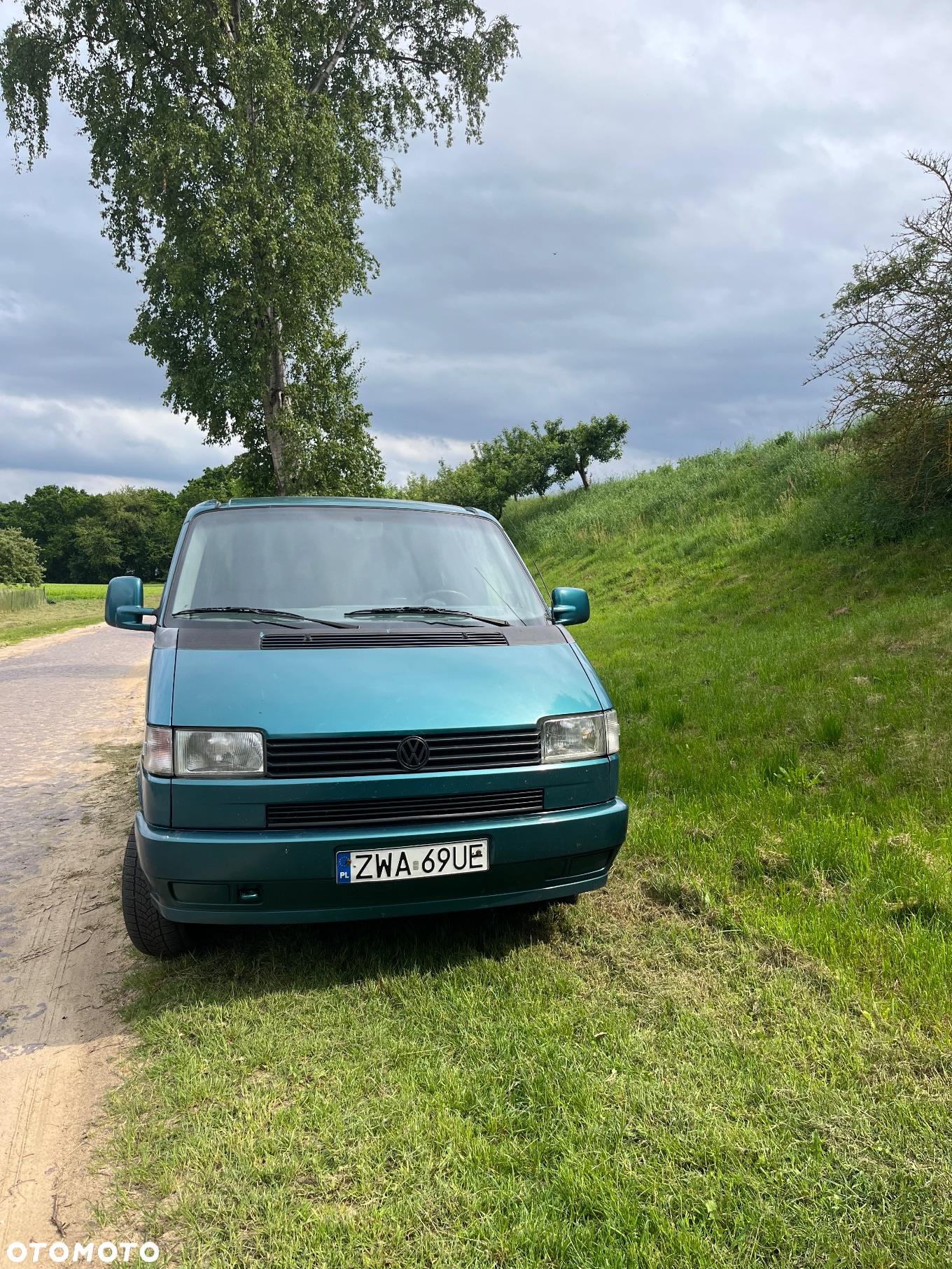 Volkswagen Multivan D - 24