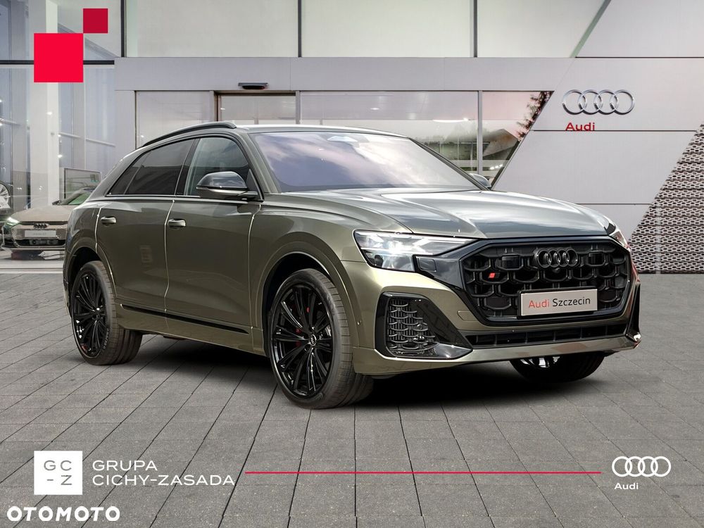 Audi SQ8 - 8
