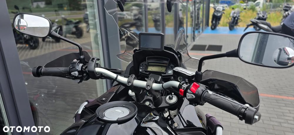Honda VFR - 22