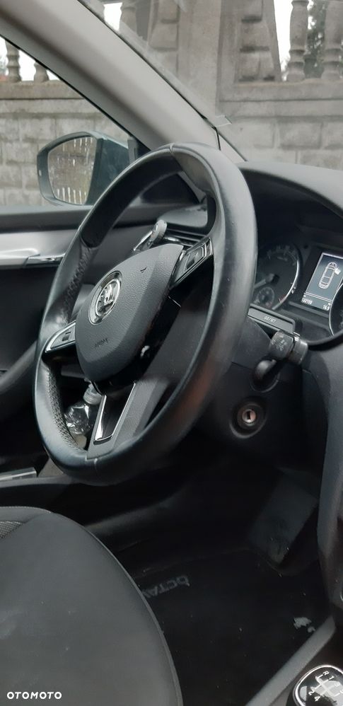 Skoda Octavia - 8