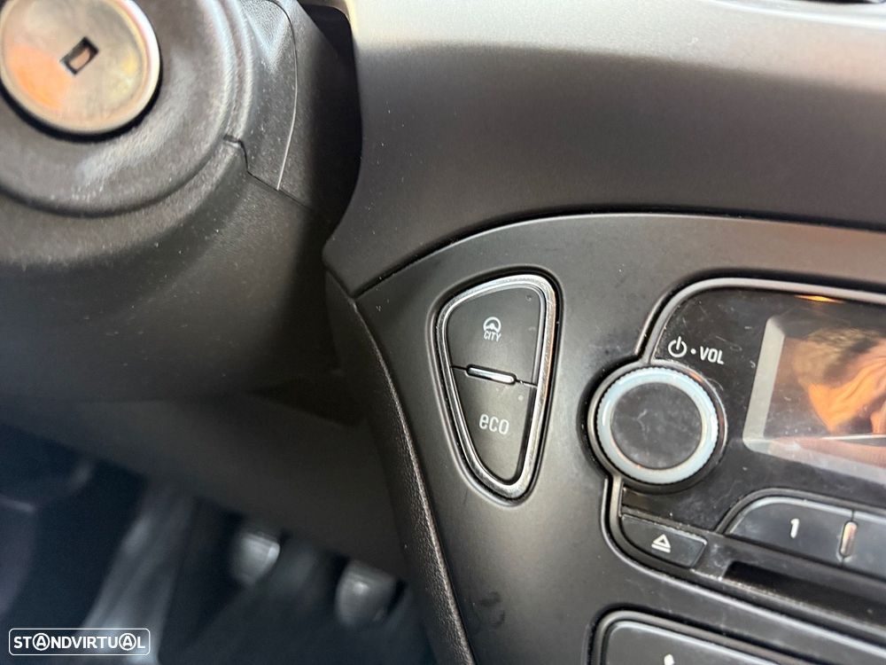 Opel CORSA 1.3CDTI VAN - 14