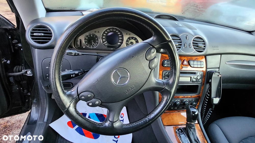 Mercedes-Benz CLK - 9