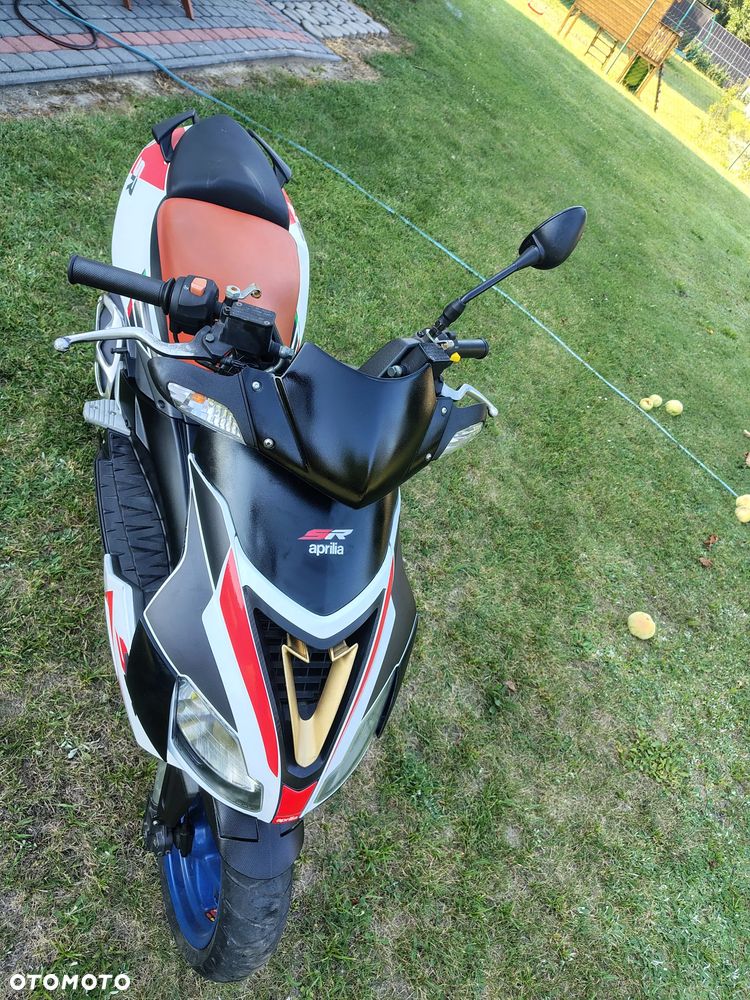 Aprilia SR - 8