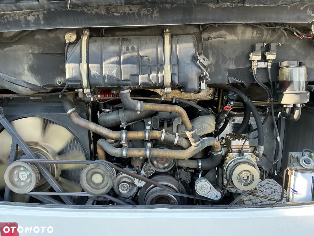 Mercedes-Benz INTOURO m - 6