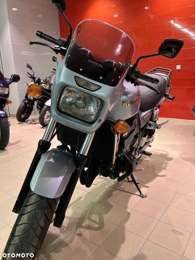 Kawasaki ZRX - 13