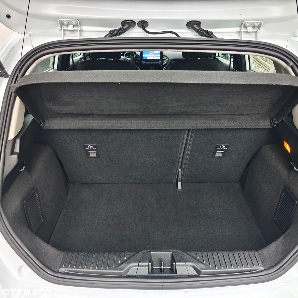 Ford Fiesta - 22