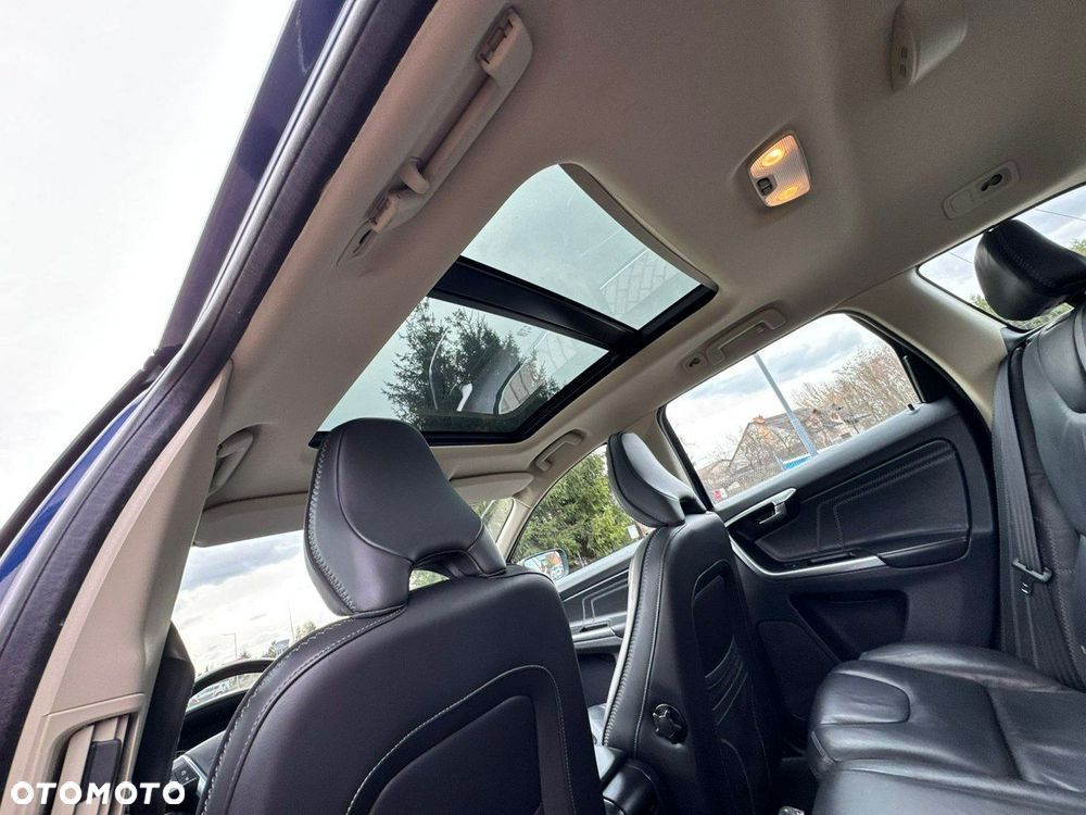 Volvo XC 60 D4 Ocean Race - 26