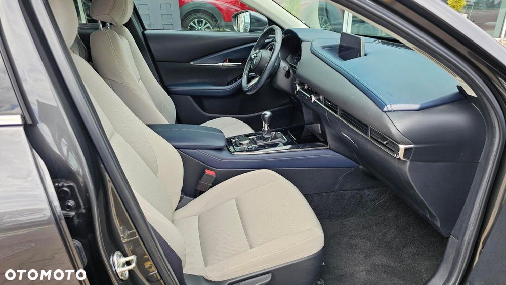 Mazda CX-30 2.0 mHEV Hikari 2WD - 12