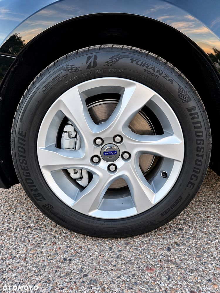 Volvo V40 D3 Summum - 11