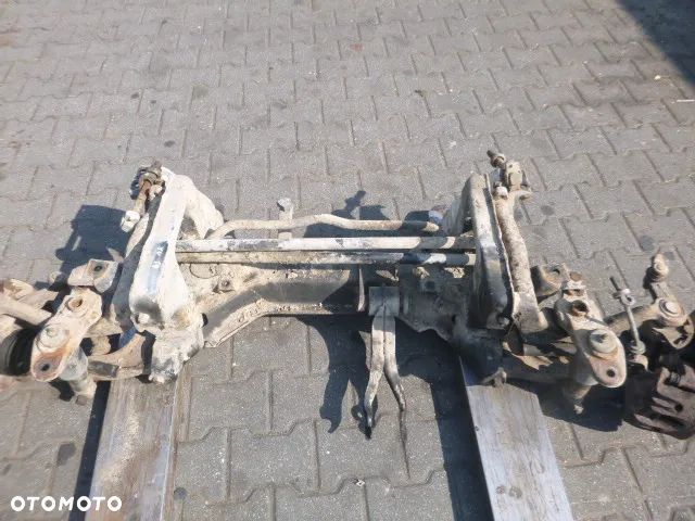 SANKI PRZÓD PRZEDNIE VOLKSWAGEN TRANSPORTER T4 - 15